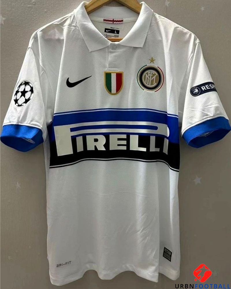 ZANETTI JAVIER 2009-10 (Int)