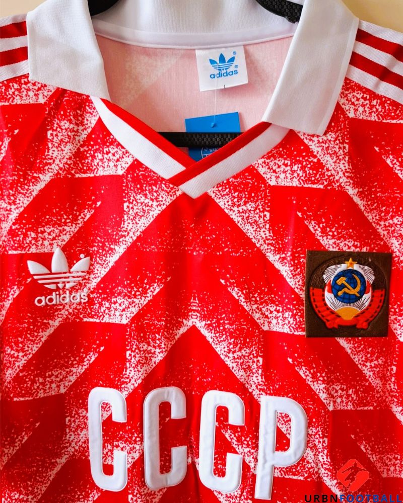 ZAVAROV OLEKSANDR 1988-89 (Sov)