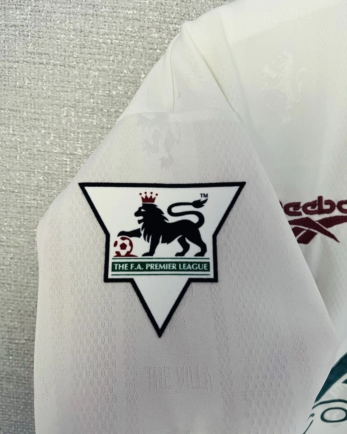 YORKE DWIGHT 1997-98 (Ast)