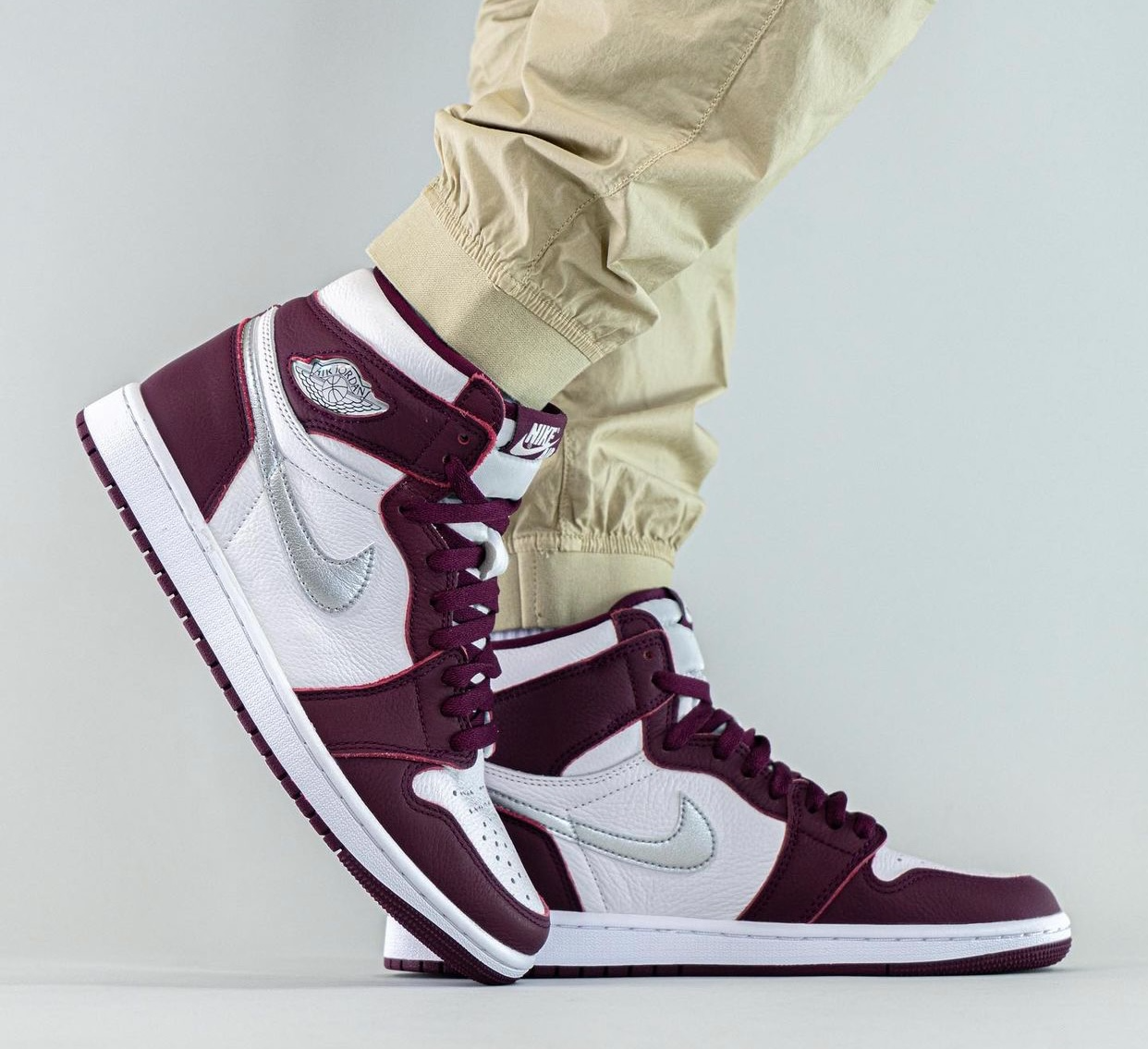 Jordan 1 Retro High OG Bordeaux