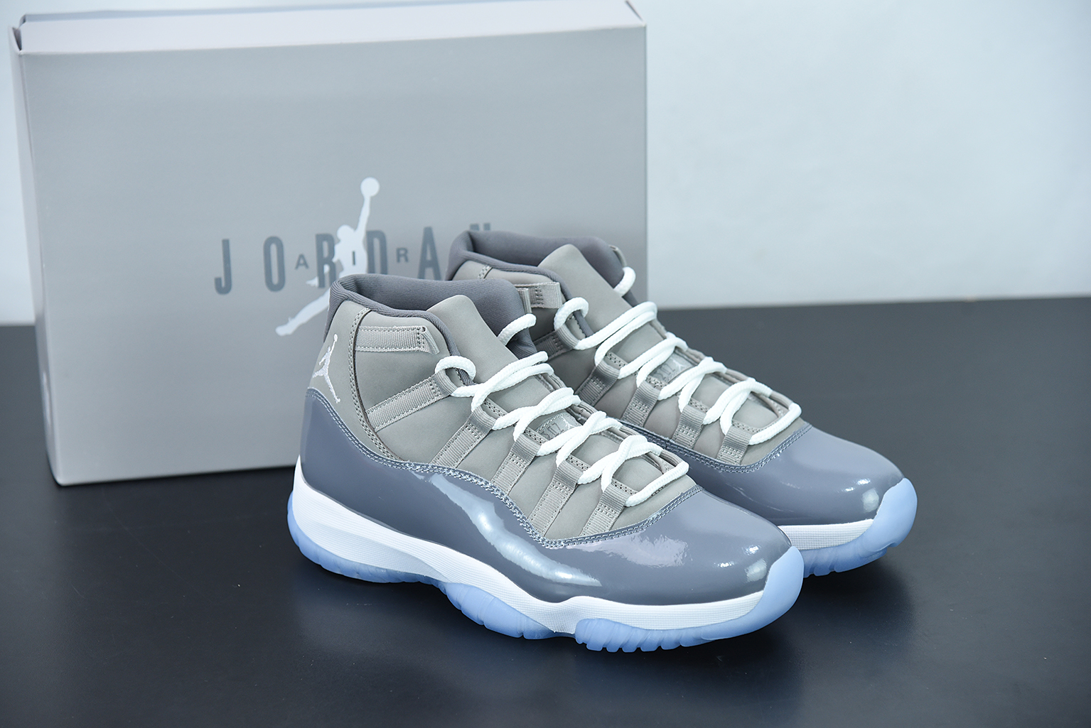 Jordan 11 Retro Cool Grey (2021)