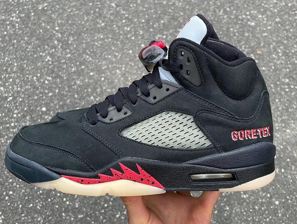 Jordan 5 Retro Gore-Tex Off-Noir (W)